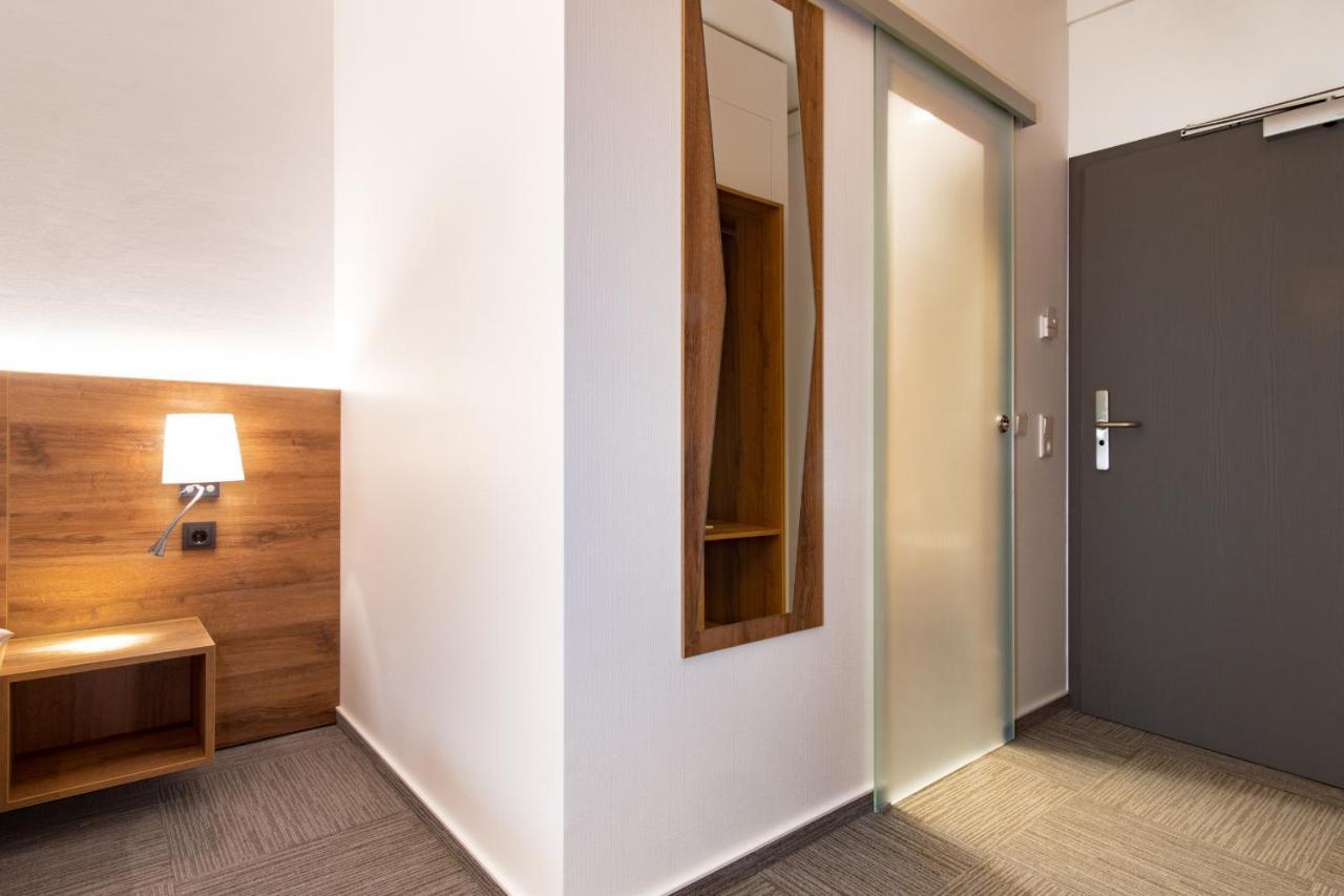 Hotel Wettiner Hof Riesa Zewnętrze zdjęcie